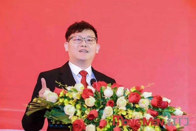 余德君副总裁致辞.jpg