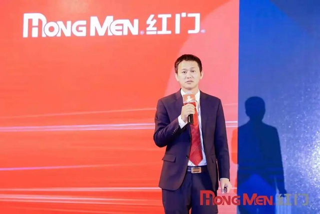 曾红军总监作新产品讲解.jpg