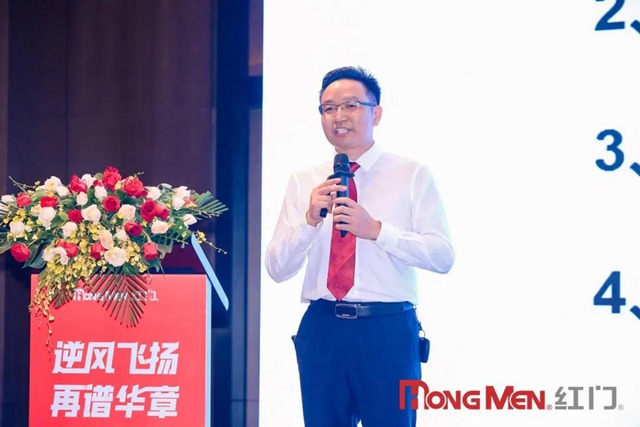 亮剑行动总司令杨祝君先生讲话.jpg