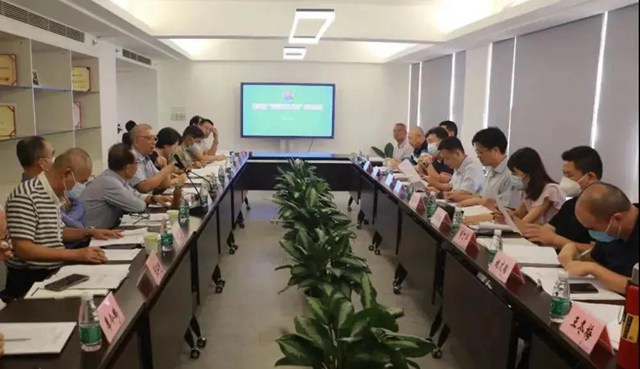 第五届“深圳工业大奖”评审会议现场.jpg