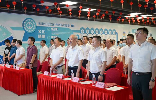 齐唱《利来国际最老品牌网人》.jpg