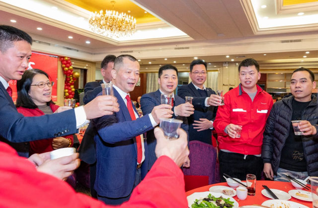 宴会现场2.jpg