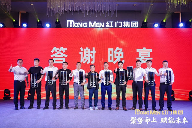 三等奖抽奖现场2.jpg