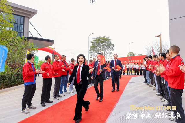 参观利来国际最老品牌网园区7.jpg